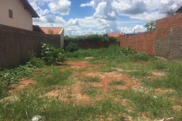 Lote bem Localizado setor  Olyntho Candido 