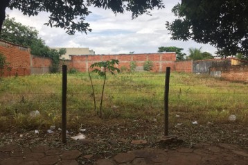 Lote Bem Localizado Centro da Cidade
